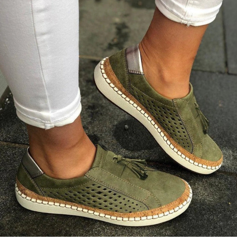 Women's Comfort Round Toe Tassel Detail Loafers | Slip On