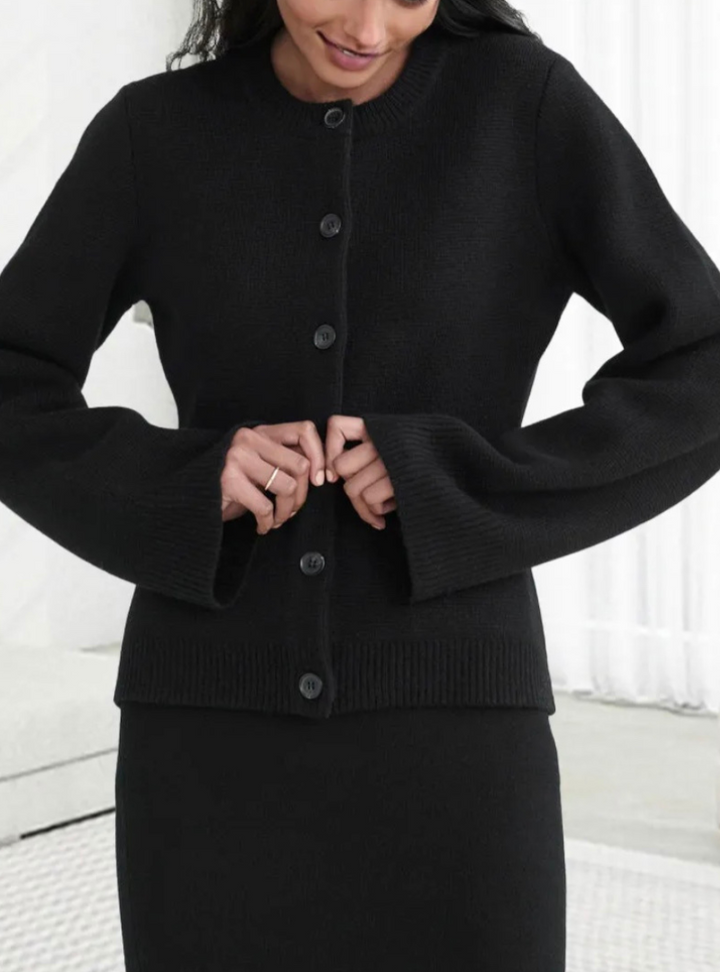 Women's Elegant Knit Cardigan | Button-front