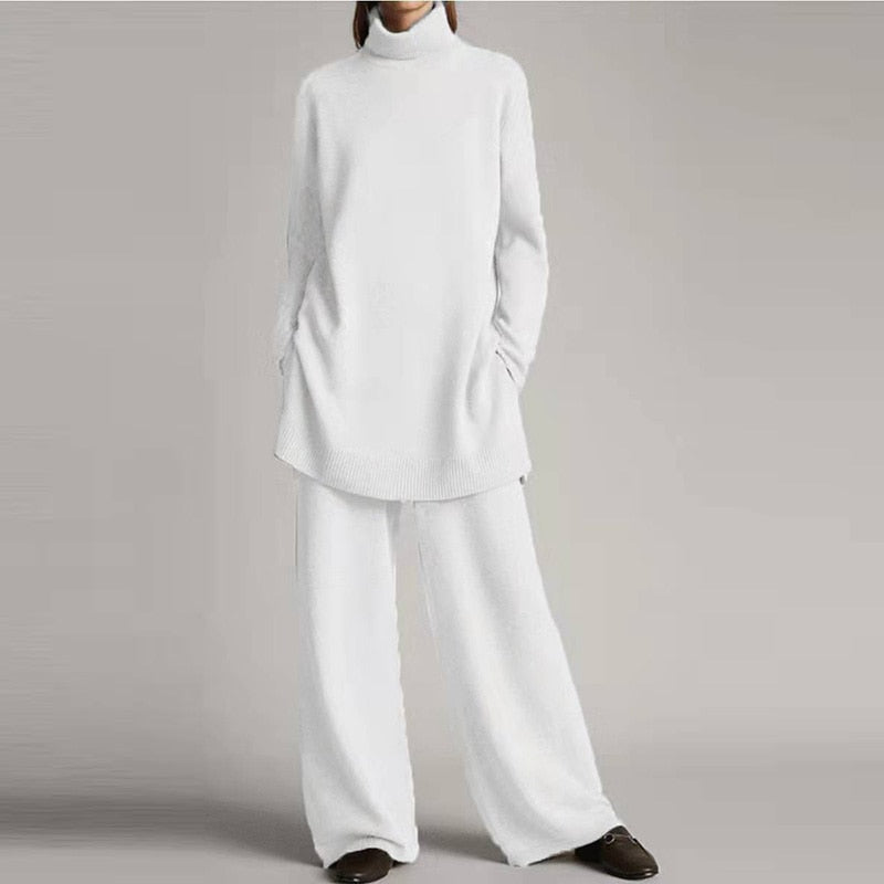 Women’s Relaxed Turtleneck Set | Winter