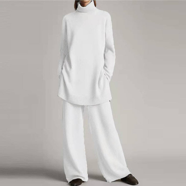 Women’s Relaxed Turtleneck Set | Winter