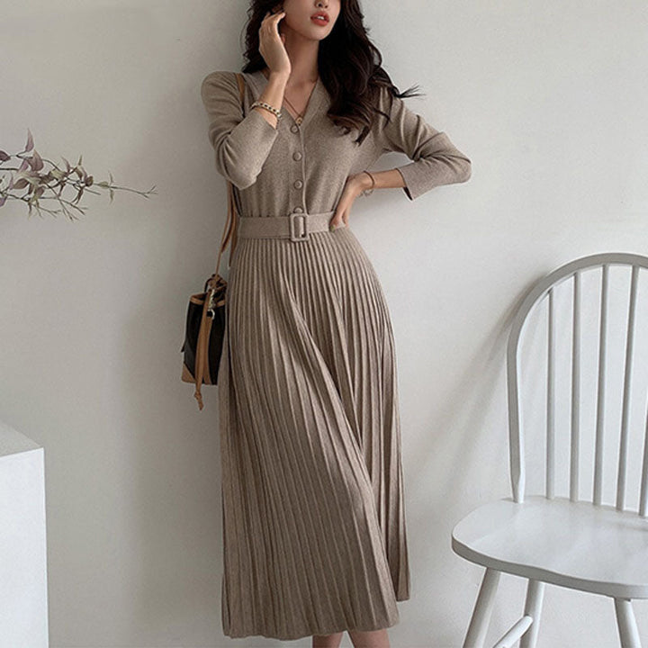 Women’s Pleated Knitted Belted Dress | Midi