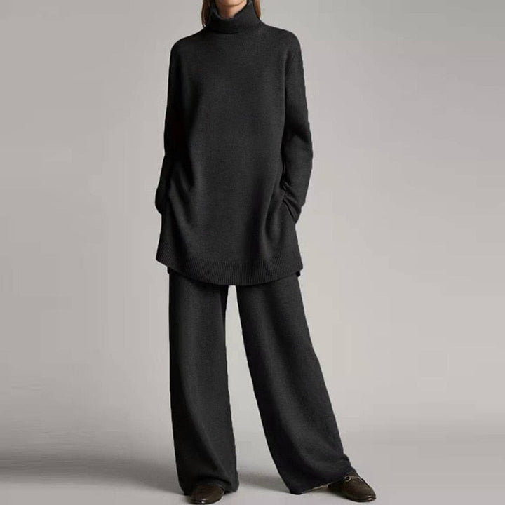 Women’s Relaxed Turtleneck Set | Winter
