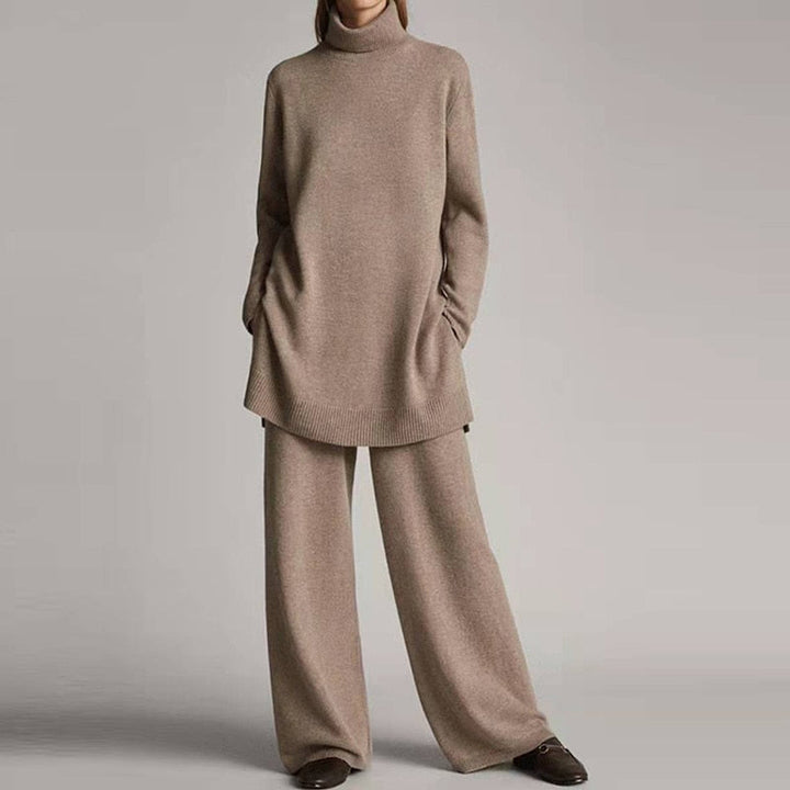 Women’s Relaxed Turtleneck Set | Winter