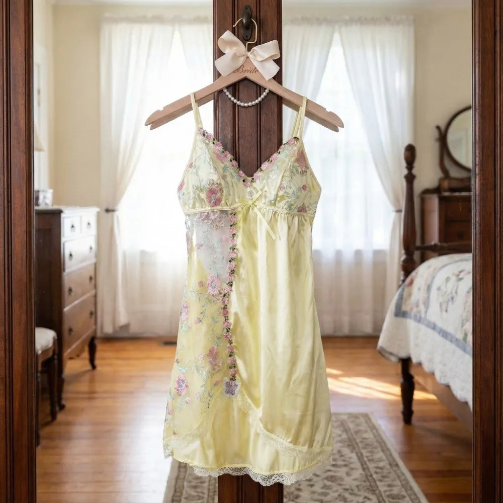 Women’s Lace Nightdress with Embroidered Mesh | Chemise