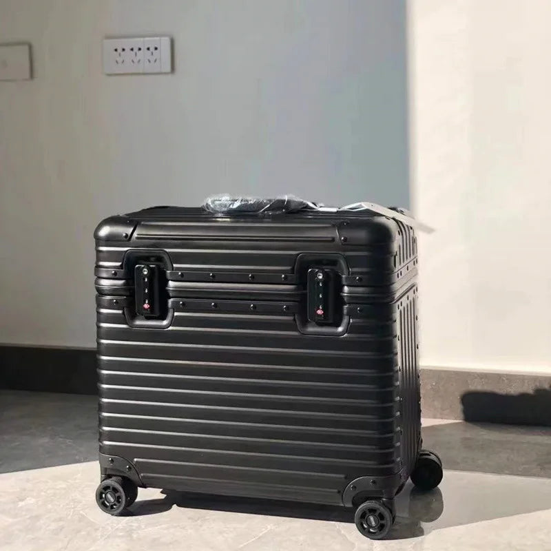 Hard Shell Suitcase With Wheels | Aluminium