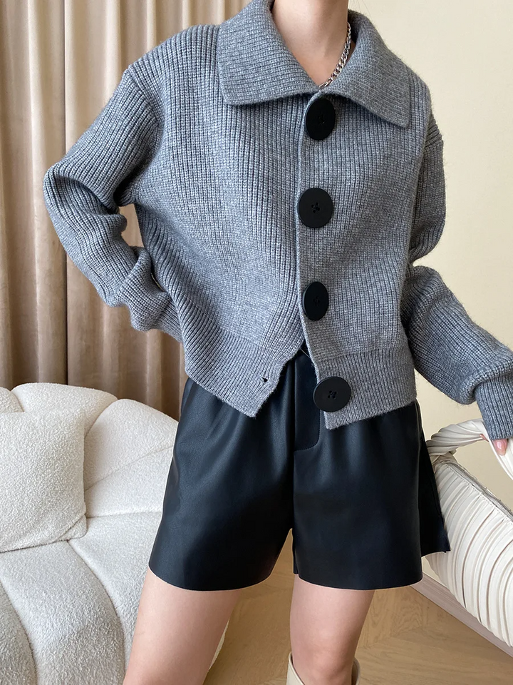Women's Button Up Chunky Knit Cardigan | Collared