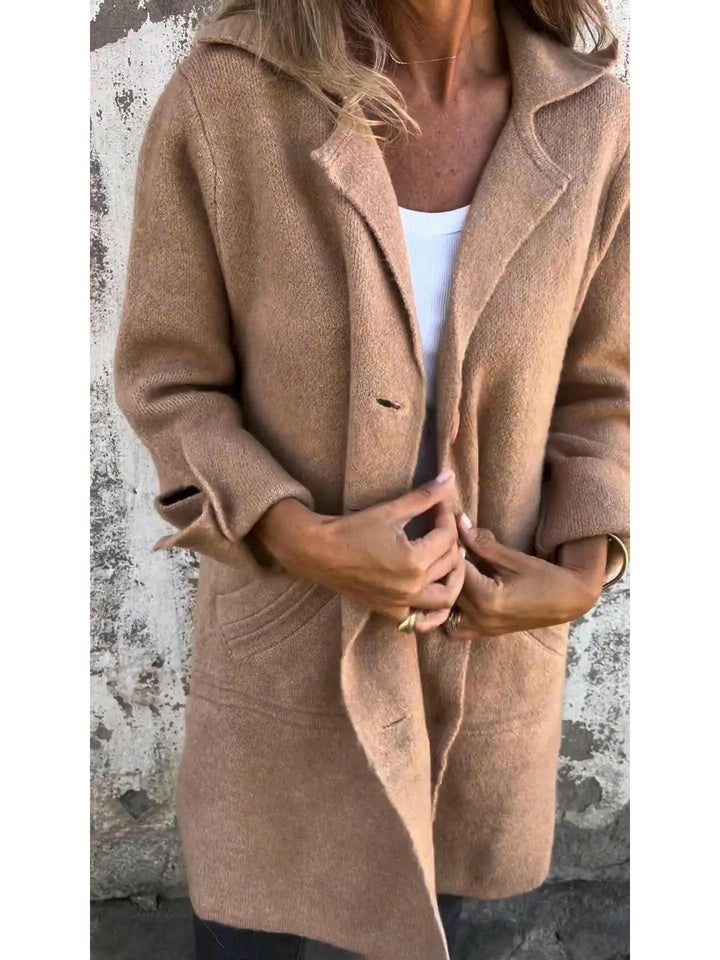 Women’s Relaxed Fit Long-Sleeve Coat | Front Pockets