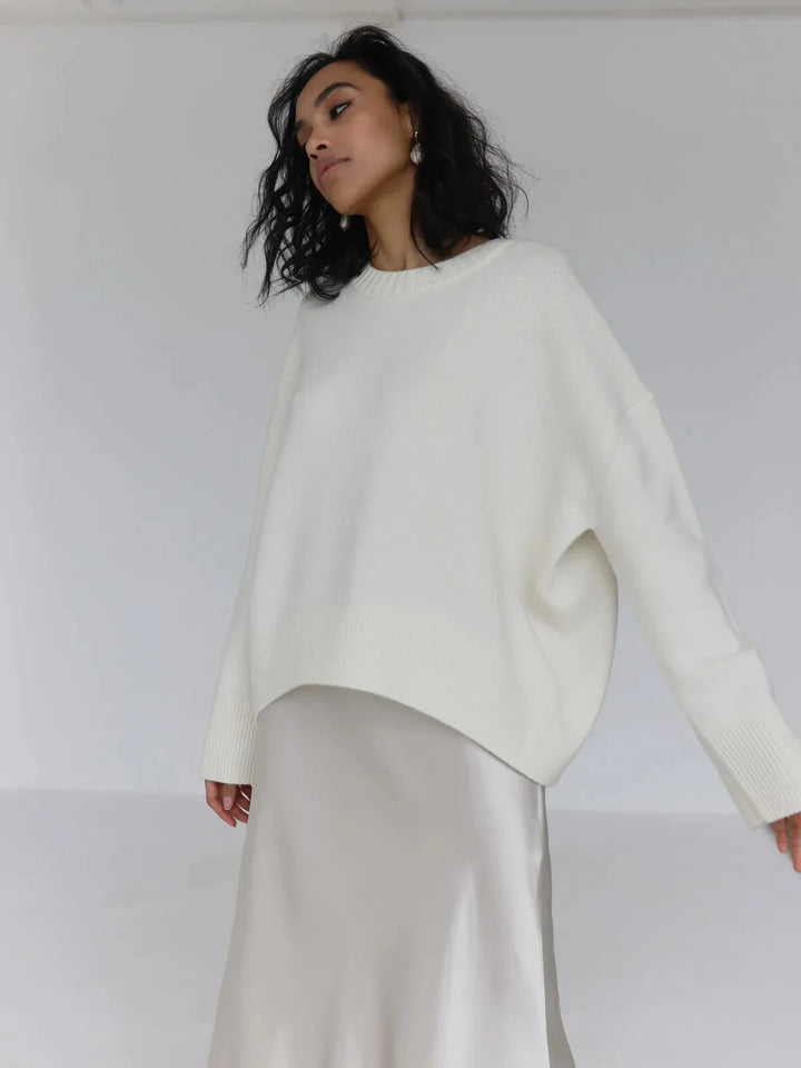 Women's Oversized Crew Neck Knit Jumper | Winter